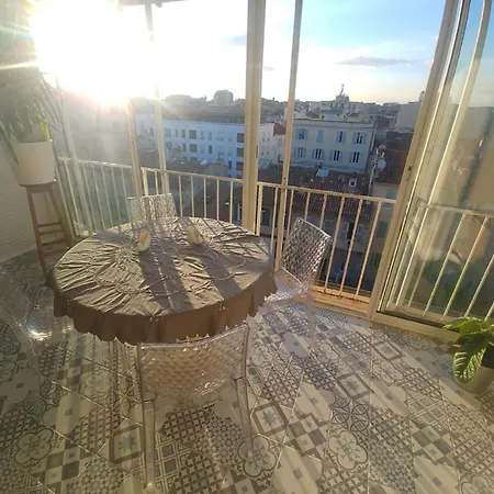 Loft T3 90 M2 + Terrasses - Acces Direct Plage/bus * Marseille